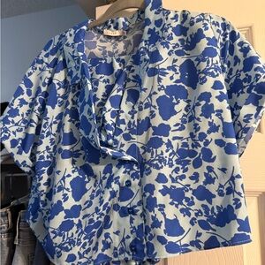 NWOT Lush Blue Floral 2-piece set